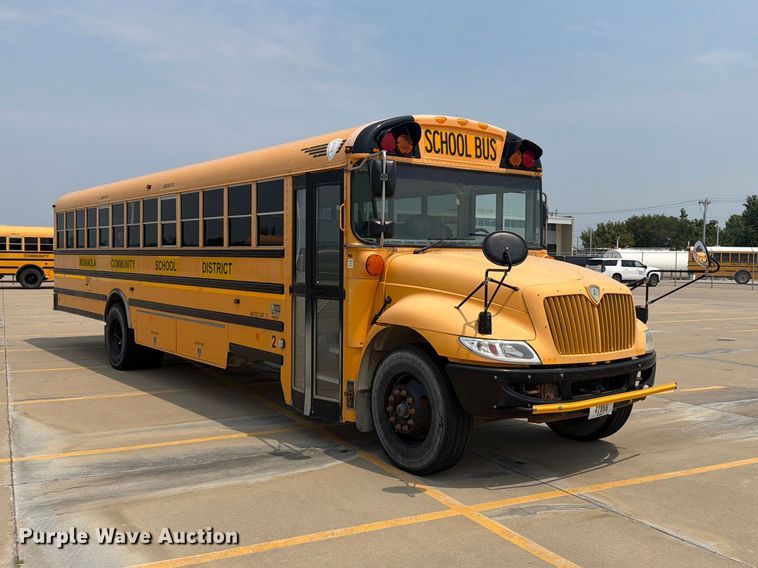 image for item OE9665 2013 Ic Bus PB105 school bus