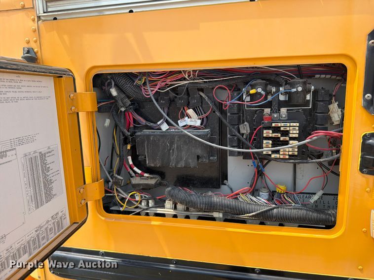 image for item OE9665 2013 Ic Bus PB105 school bus