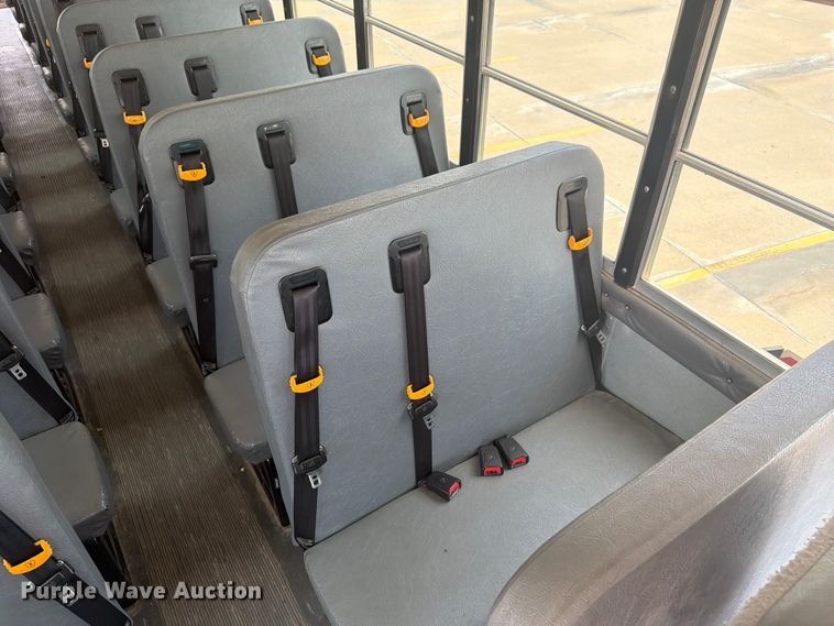 image for item OE9665 2013 Ic Bus PB105 school bus