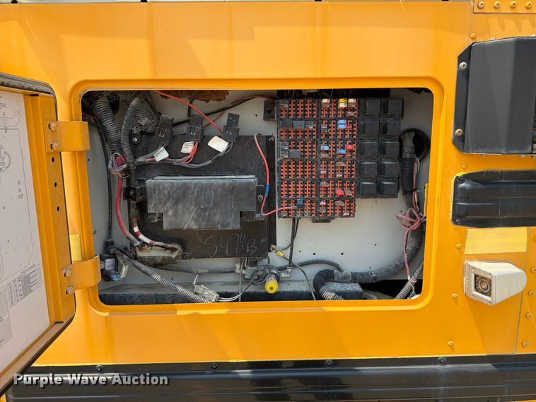 image for item OE9666 2015 Ic Corporation PB105 school bus