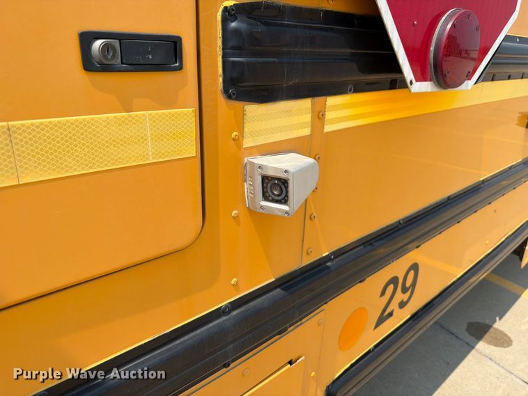 image for item OE9666 2015 Ic Corporation PB105 school bus