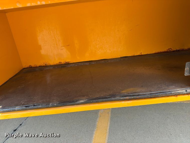 image for item OE9666 2015 Ic Corporation PB105 school bus
