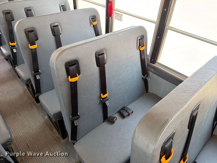 image for item OE9666 2015 Ic Corporation PB105 school bus