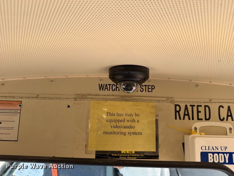 image for item OE9666 2015 Ic Corporation PB105 school bus