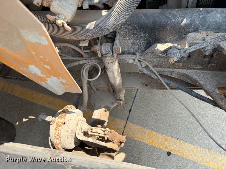image for item OE9666 2015 Ic Corporation PB105 school bus