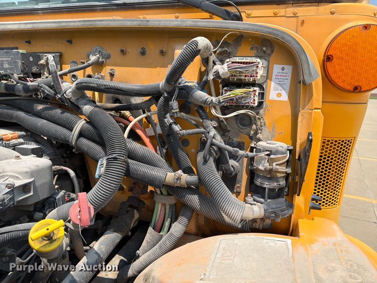 image for item OE9666 2015 Ic Corporation PB105 school bus