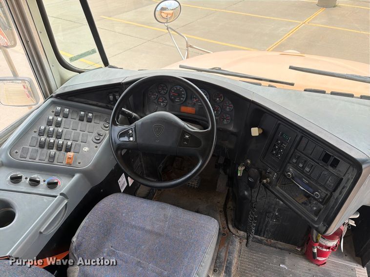 image for item OE9667 2013 Ic Bus PB105 school bus