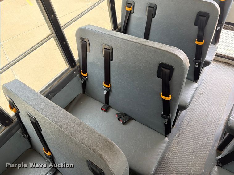 image for item OE9667 2013 Ic Bus PB105 school bus