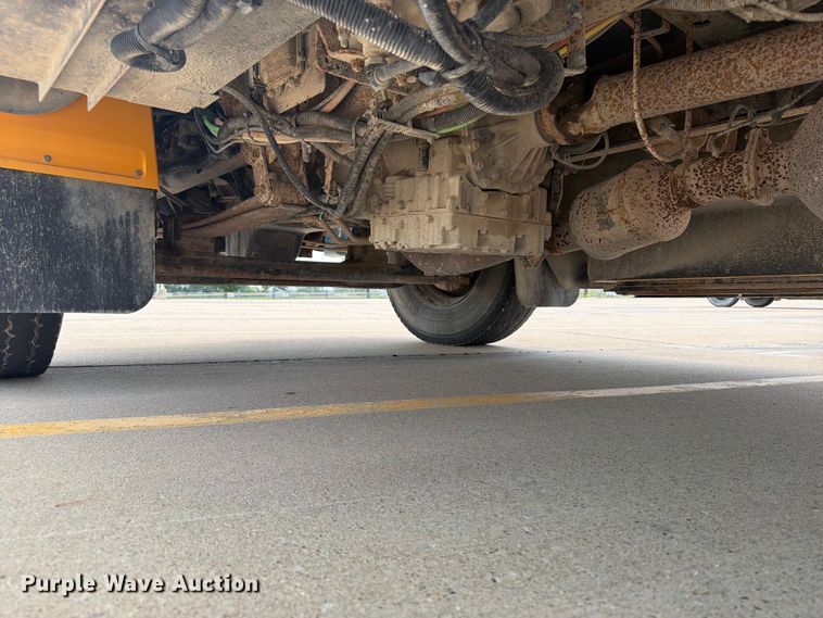 image for item OE9667 2013 Ic Bus PB105 school bus