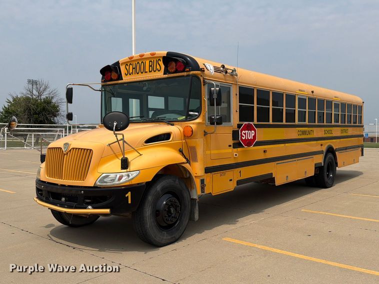 image for item OE9668 2013 Ic Corporation PB105 school bus