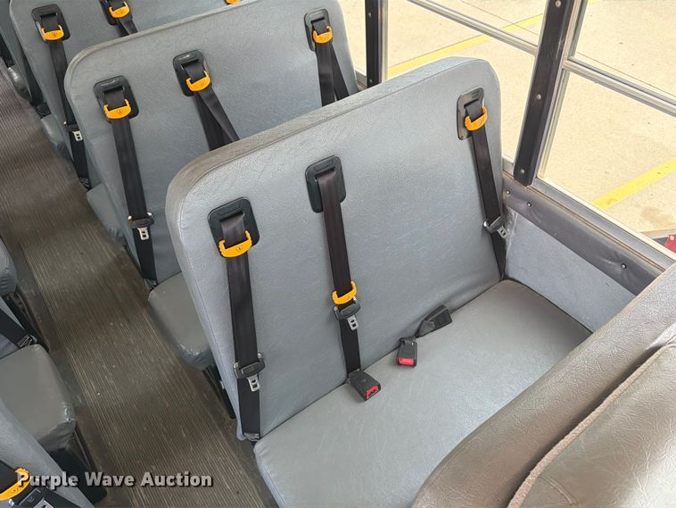 image for item OE9668 2013 Ic Corporation PB105 school bus