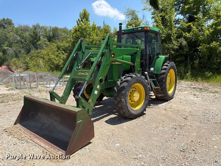 John Deere 7410 MFWD tractor
