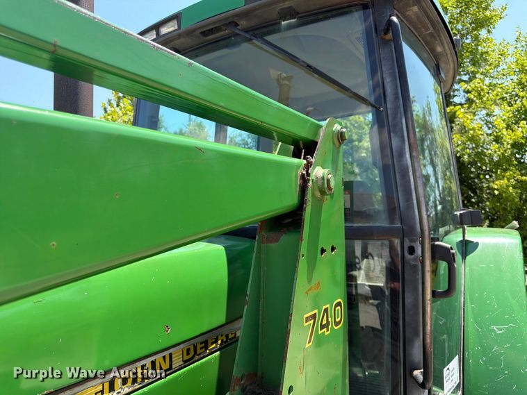 image for item DQ7962 John Deere 7410 MFWD tractor