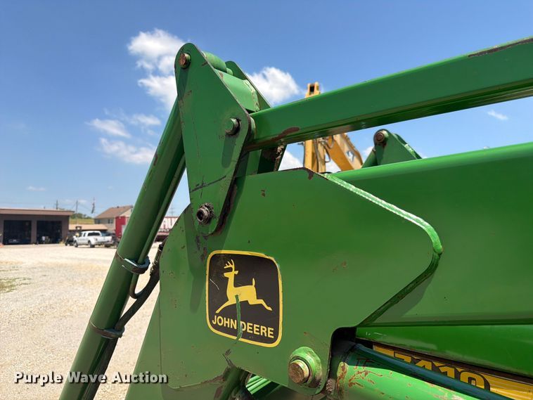 image for item DQ7962 John Deere 7410 MFWD tractor
