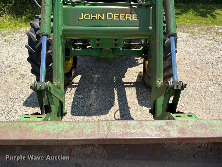 image for item DQ7962 John Deere 7410 MFWD tractor
