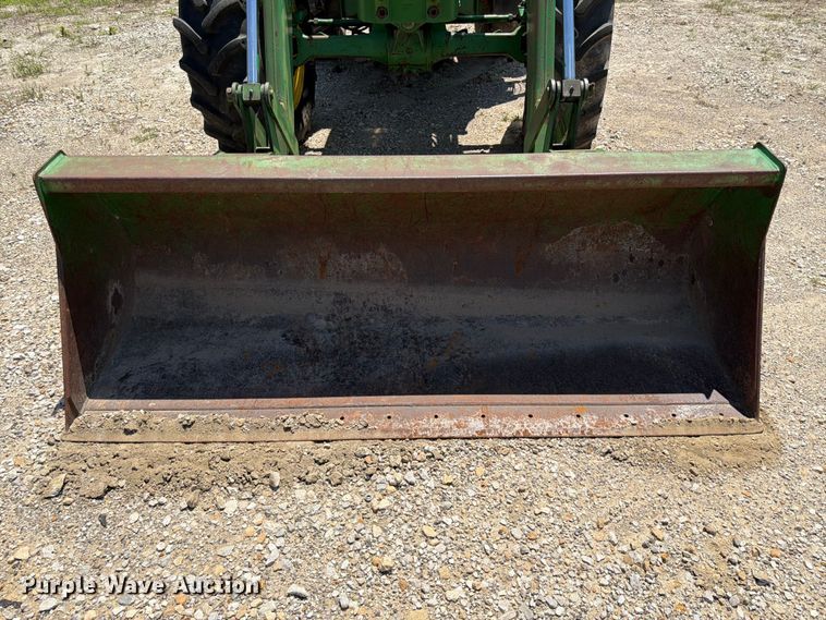 image for item DQ7962 John Deere 7410 MFWD tractor