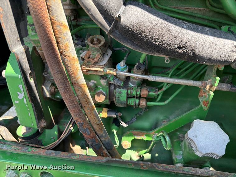 image for item DQ7962 John Deere 7410 MFWD tractor