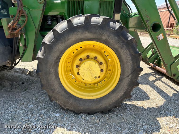 image for item DQ7962 John Deere 7410 MFWD tractor