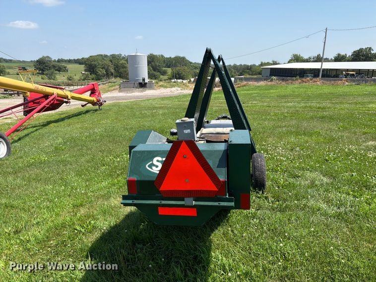 image for item DV8557 Sukup Manufacturing Company drive over pit auger