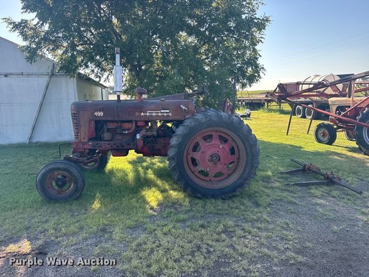 image for item DY3001 Farmall 400 tractor