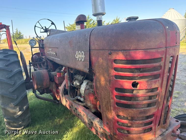 image for item DY3001 Farmall 400 tractor
