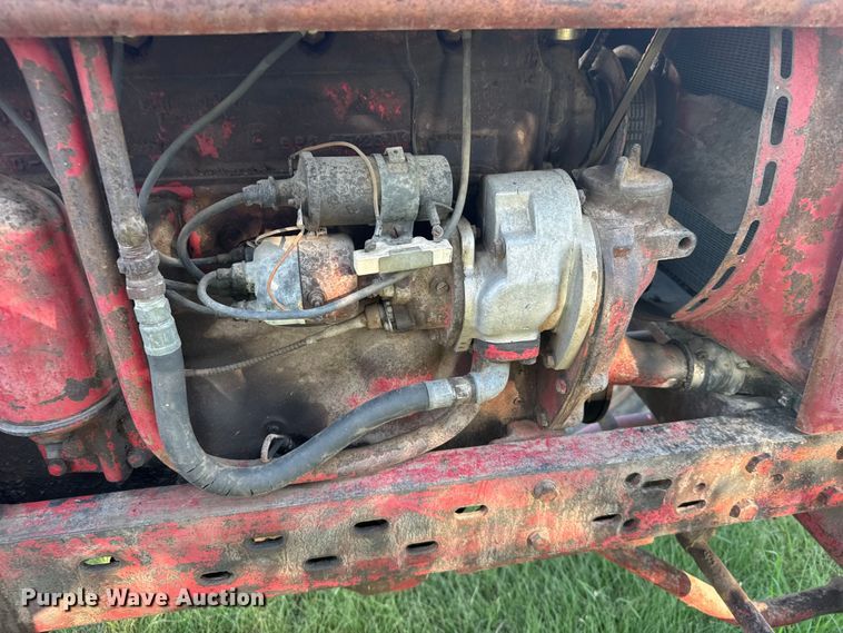 image for item DY3001 Farmall 400 tractor