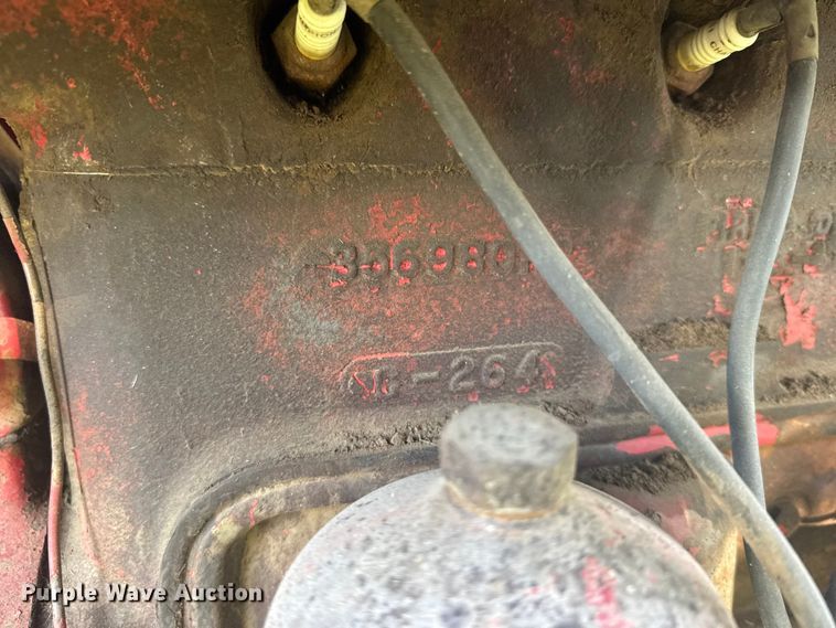 image for item DY3001 Farmall 400 tractor