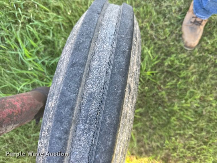 image for item DY3001 Farmall 400 tractor