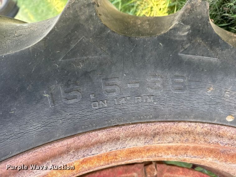image for item DY3001 Farmall 400 tractor