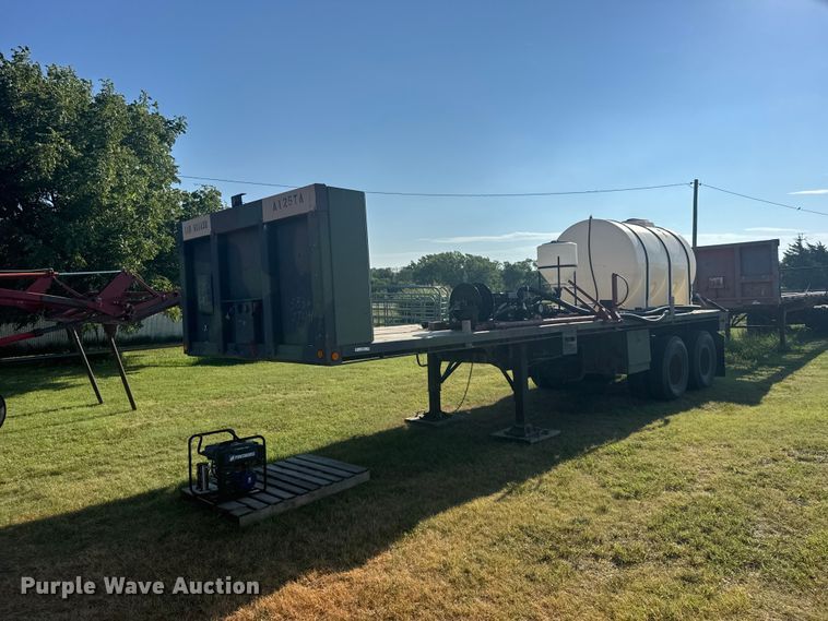 1986 Dyna M871A flatbed trailer