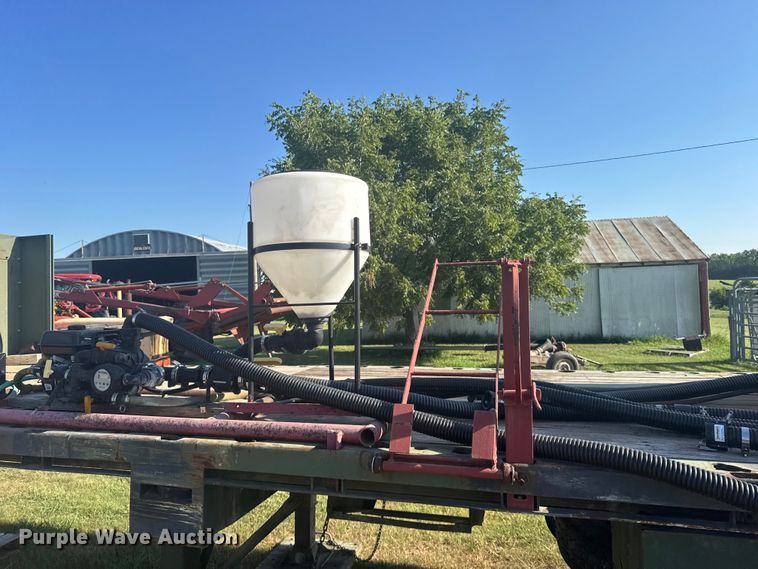 image for item DY3002 1986 Dyna M871A flatbed trailer