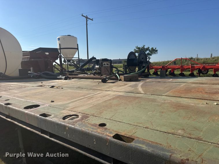 image for item DY3002 1986 Dyna M871A flatbed trailer