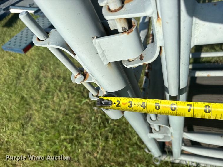 image for item DY3003 Person G909 livestock chute