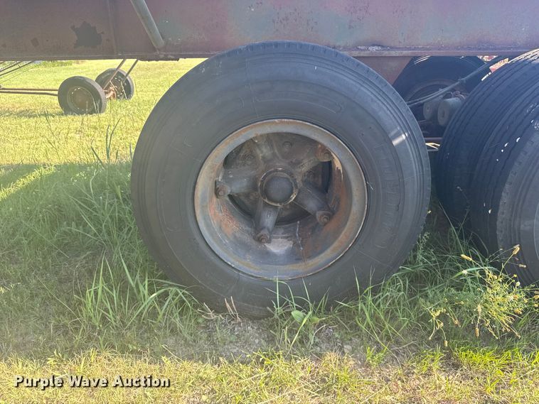 image for item DY3005 1981 USARM hay trailer