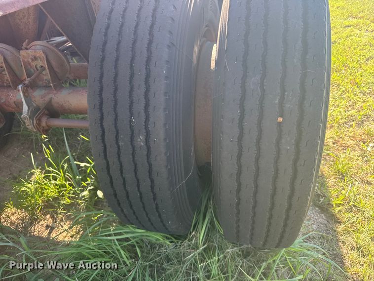 image for item DY3005 1981 USARM hay trailer