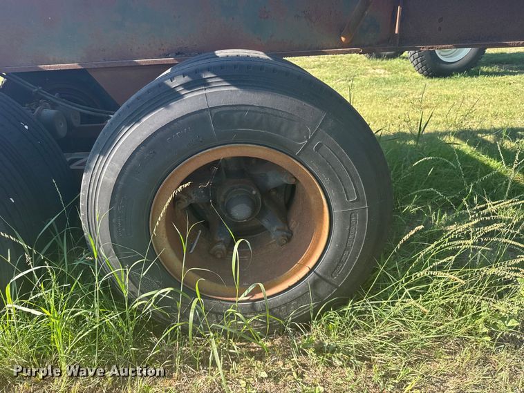 image for item DY3005 1981 USARM hay trailer