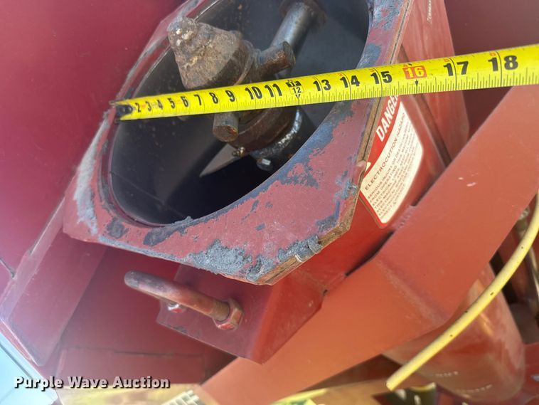 image for item DY3006 Parham Industries F505 grain cart