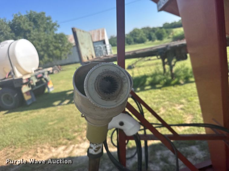 image for item DY3006 Parham Industries F505 grain cart