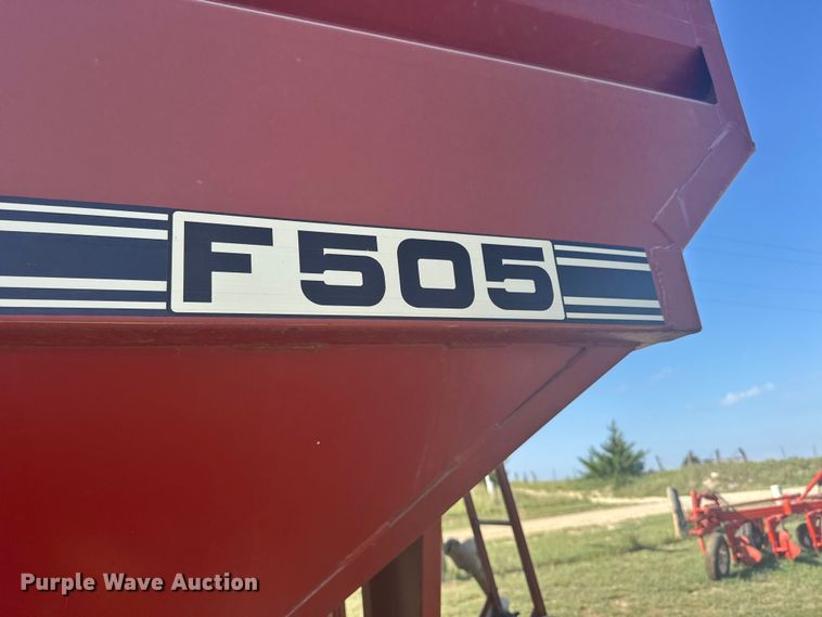 image for item DY3006 Parham Industries F505 grain cart