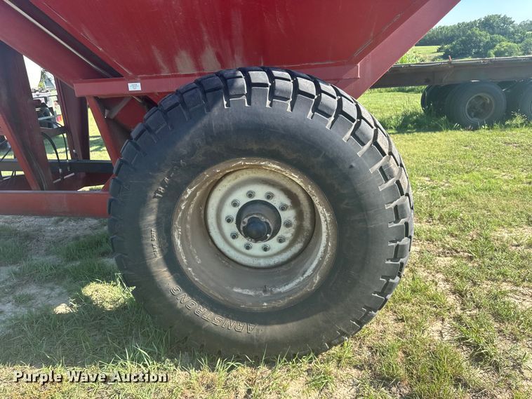 image for item DY3006 Parham Industries F505 grain cart