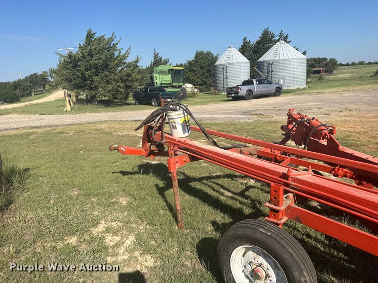 image for item DY3009 Eight bottom plow