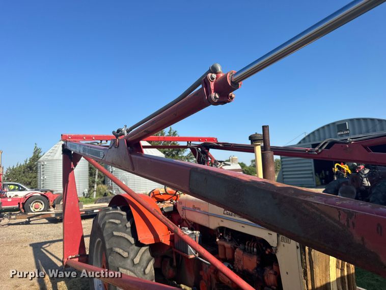 image for item DY3010 Case Caes-O-Matic 802-B tractor
