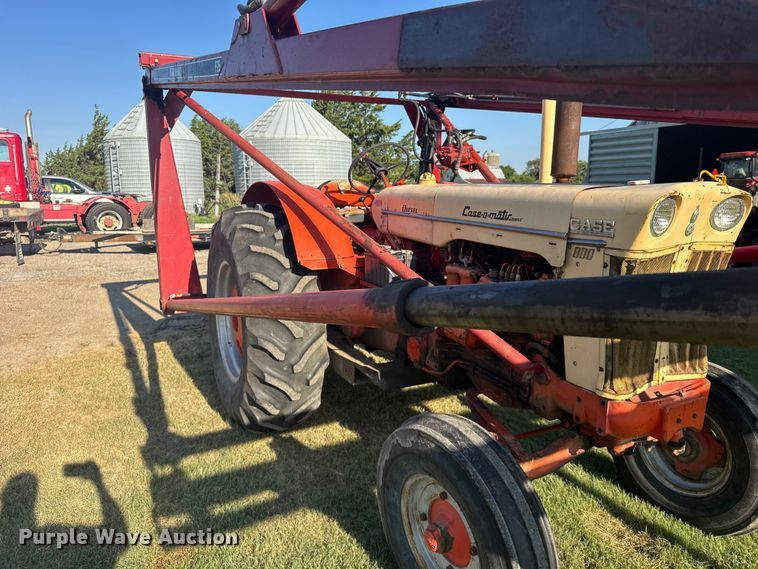 image for item DY3010 Case Caes-O-Matic 802-B tractor