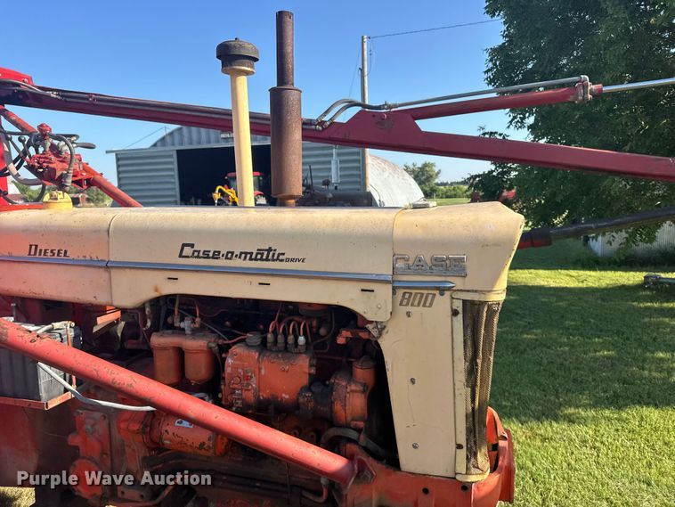 image for item DY3010 Case Caes-O-Matic 802-B tractor