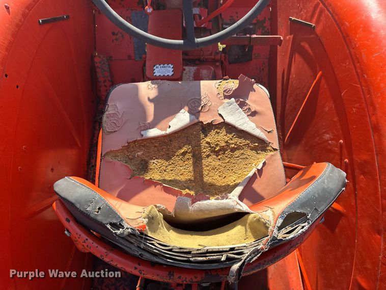 image for item DY3010 Case Caes-O-Matic 802-B tractor