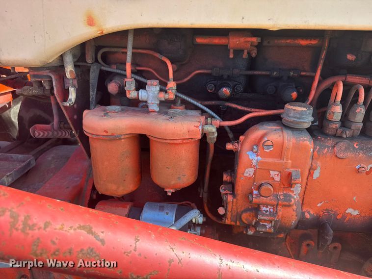 image for item DY3010 Case Caes-O-Matic 802-B tractor