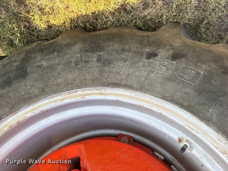 image for item DY3010 Case Caes-O-Matic 802-B tractor