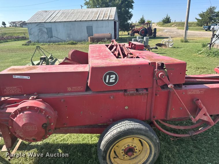 image for item DY3011 Massey Ferguson 12 small square baler