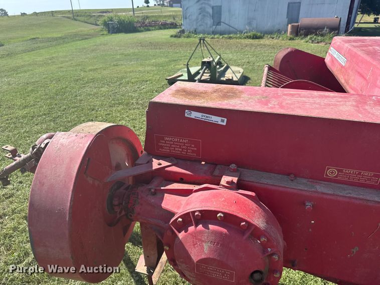 image for item DY3011 Massey Ferguson 12 small square baler