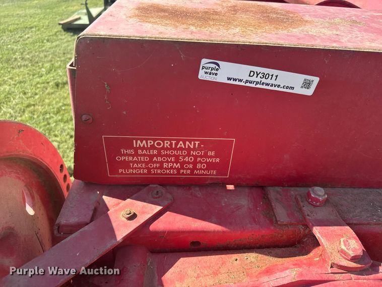 image for item DY3011 Massey Ferguson 12 small square baler